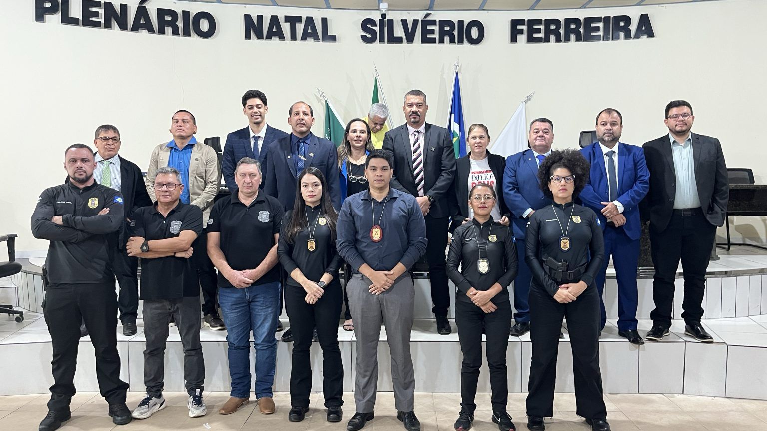 ENTREGA DE MOÇÃO DE APLAUSOS 