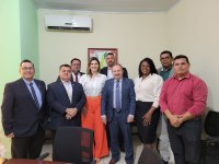 Após reunião nesta segunda-feira (18) na Câmara Municipal, vereadores debateram junto a empresa CEARPA, a doação de um terreno para a instalação da empresa no município, tendo como contrapartida vários benefícios oferecidos na emenda pela empresa e poder 