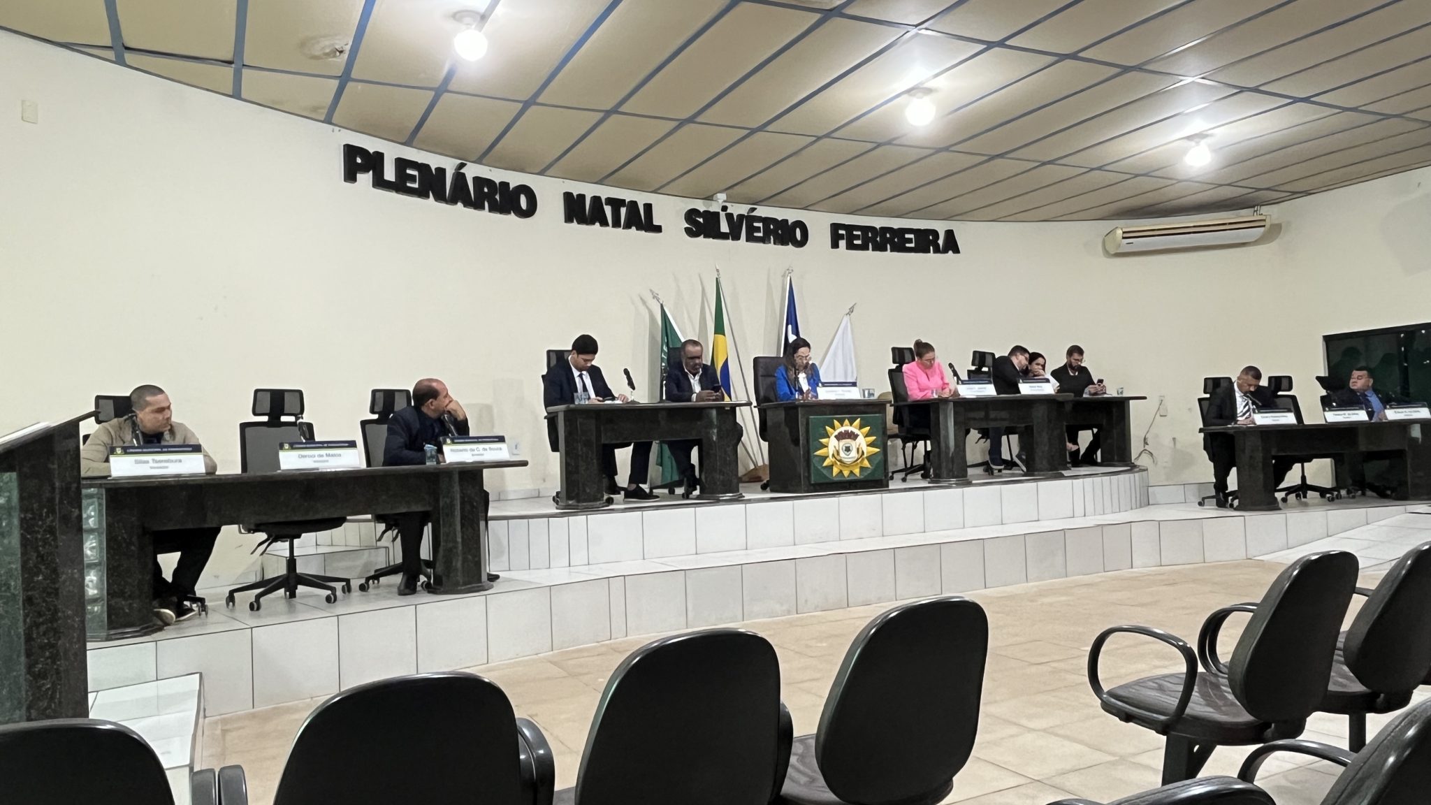 Câmara Municipal de Paranatinga debate soluções para a malha asfáltica: recursos do Fethab em pauta