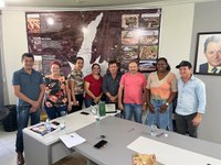 Comissão de Educação, Saúde e Assistência Social da Câmara Municipal participam de reunião com SISEMP, SINTEP e Prefeito em Paranatinga