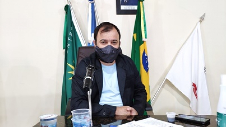 Presidente da Câmara Cleiton Rodrigues cobra informações e providencias em relação ao Estádio Municipal que está interditado pelo MP