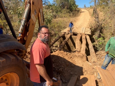 Reivindicação do Ver. João Lopes e de moradores da região Borrachudo/Mesquita sendo atendida e ponte sendo restaurada