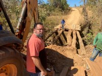 Reivindicação do Ver. João Lopes e de moradores da região Borrachudo/Mesquita sendo atendida e ponte sendo restaurada