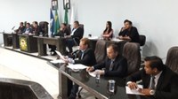 Vereadores irão analisar o termo de concessão da empresa Águas de Paranatinga devido a quantidade de reclamações por parte da população