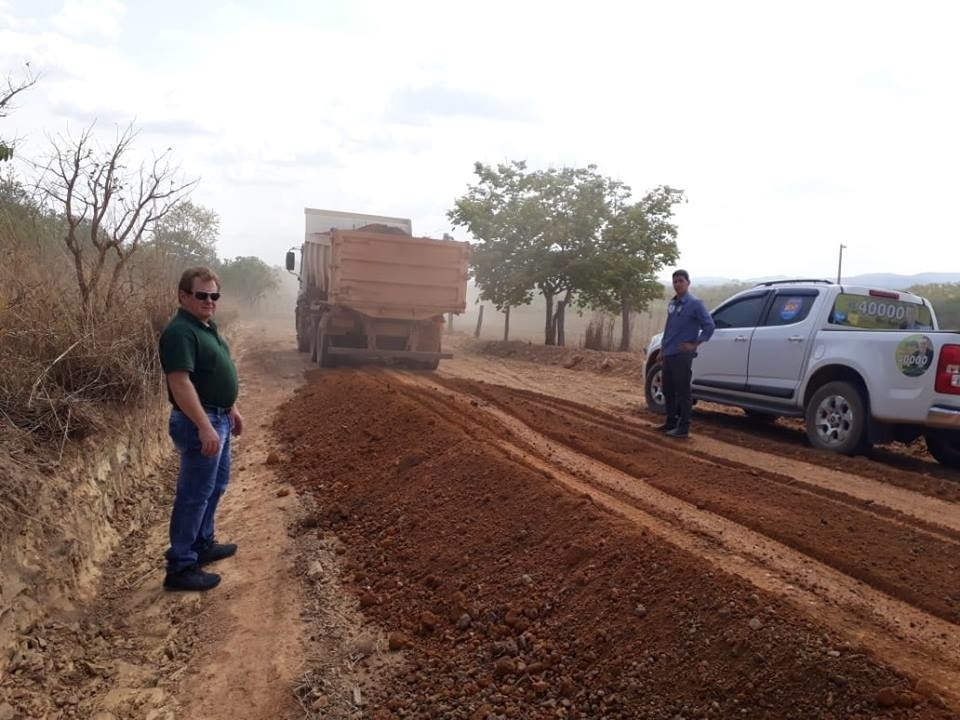 Vereadores visitam obras realizadas nas estradas dos balneários e pedem sinalização